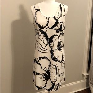 NWT Ann Taylor black and white shift dress